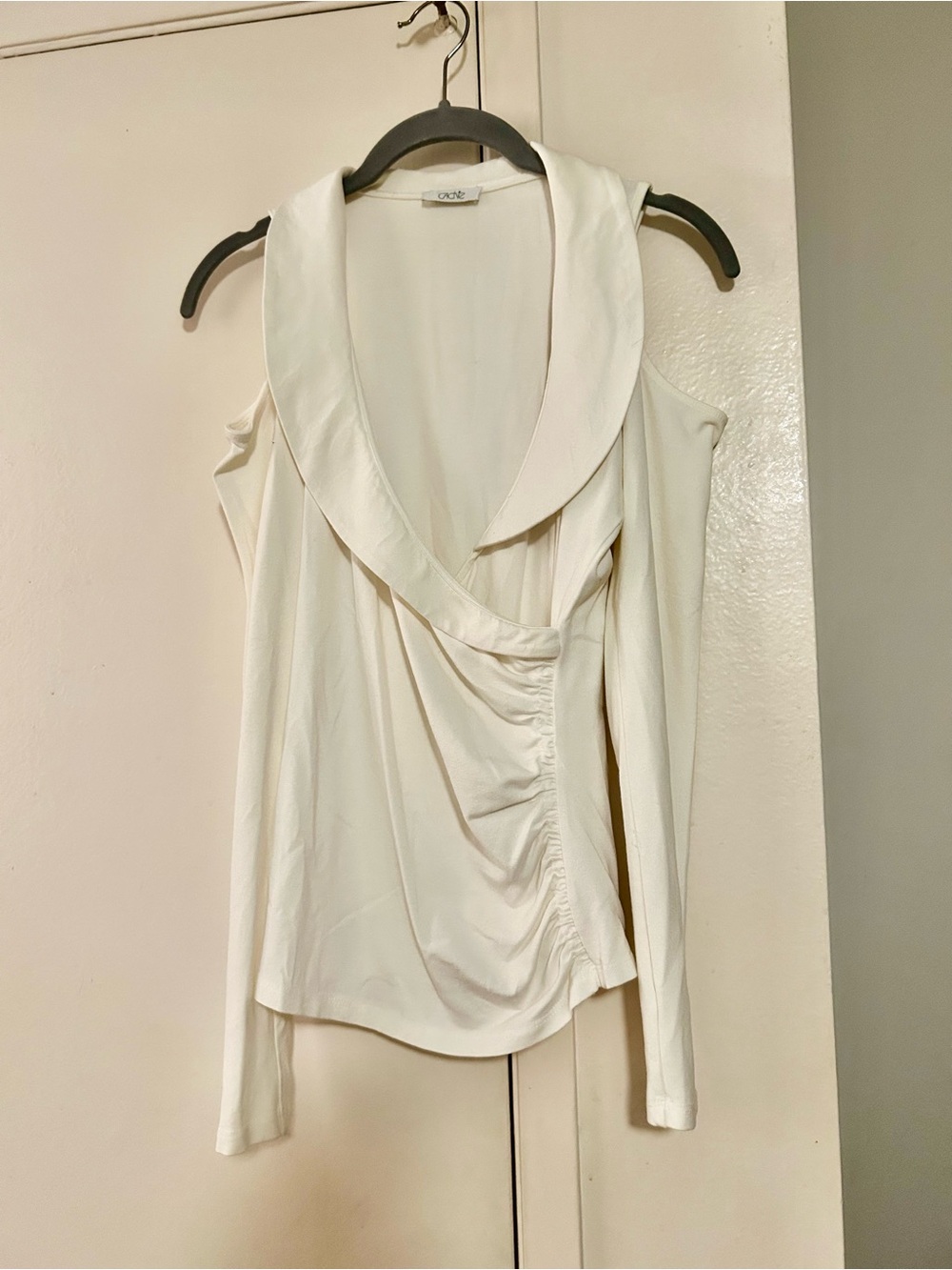 Cache White Cold-Shoulder Draped Long Sleeve Blouse